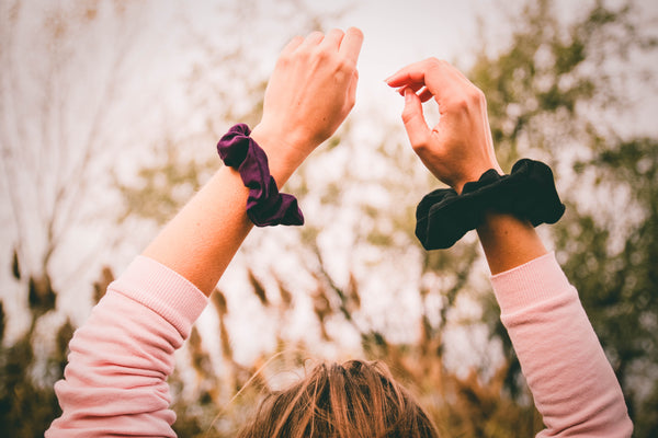 Des chouchous à cheveux «zéro déchet»