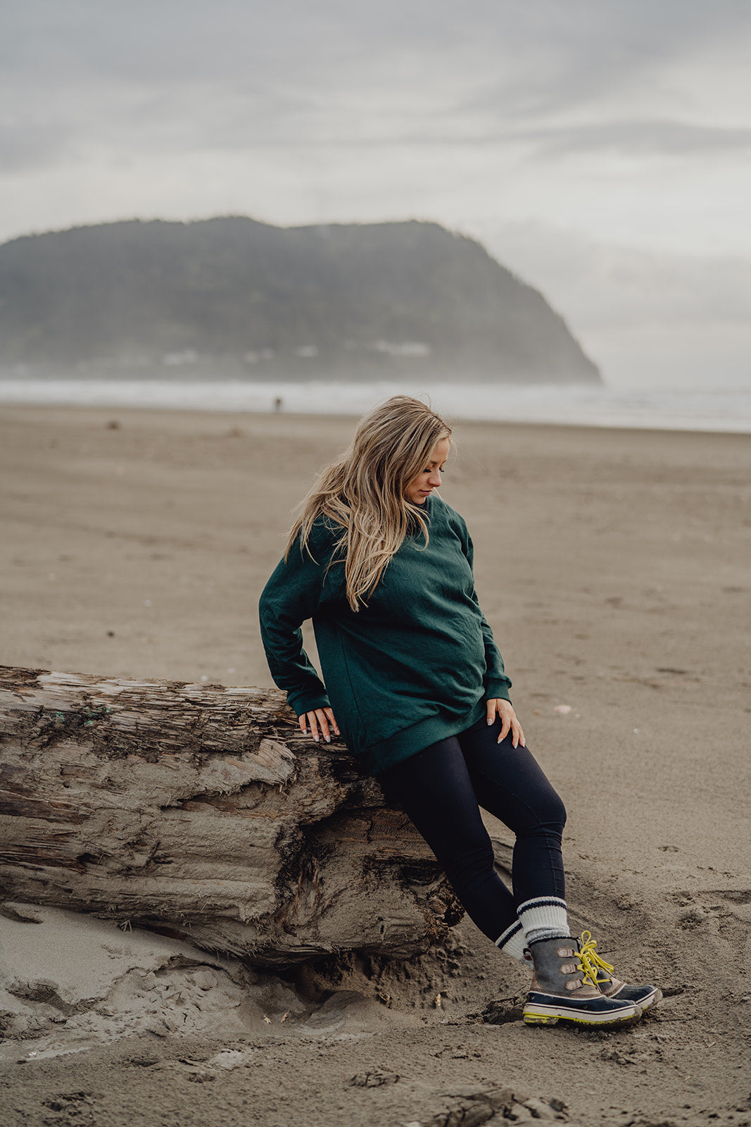 Fleece Sweater – JOY / SAMPLE SALE - LARGE