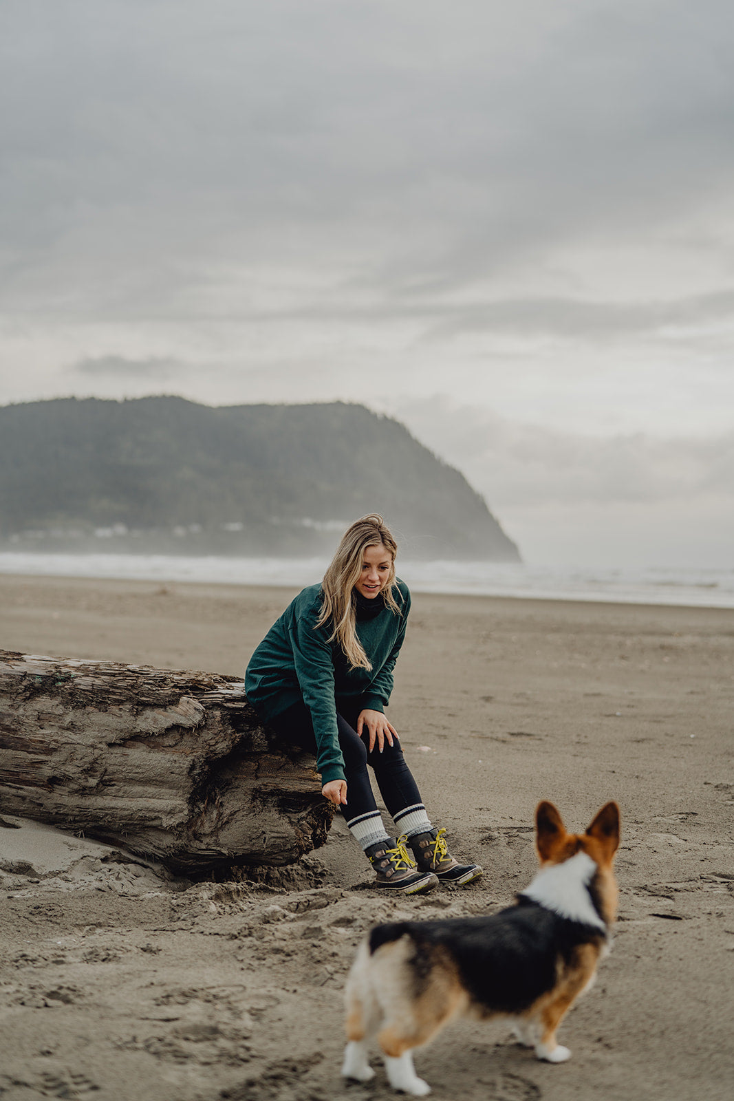 Fleece Sweater – JOY