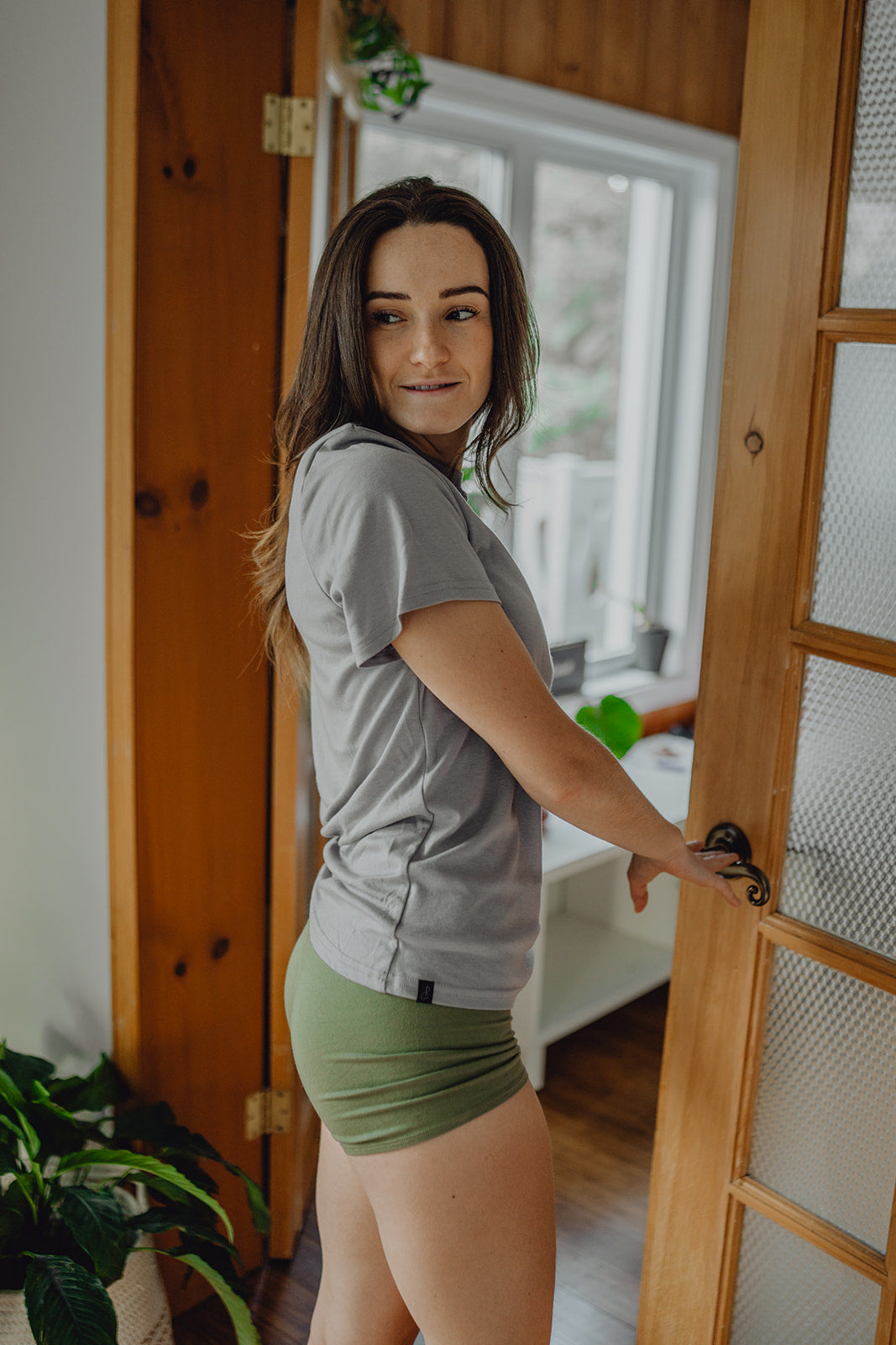 Crew Neck T-Shirt – CALM