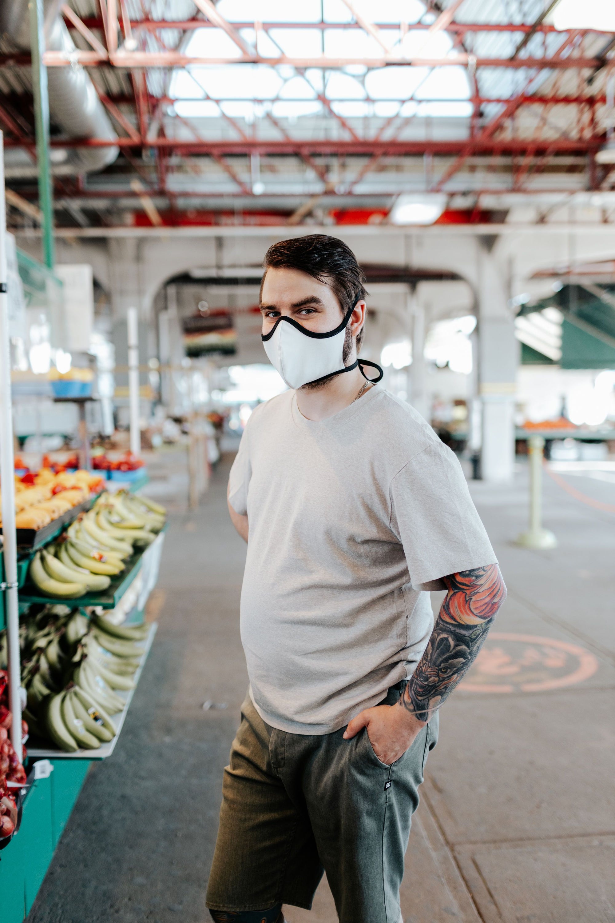 Mask Clothes & Roads Medium Black 